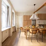 アパート Cozy And Contemporary Ground Floor Retreat