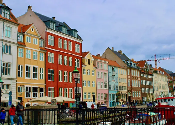 Cozy And Contemporary Ground Floor Retreat * Kopenhaga