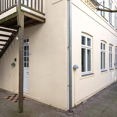 Cozy And Contemporary Ground Floor Retreat Copenhague